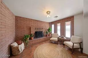 1621 S Marilyn Ann Dr, Tempe, AZ 85281 - Photo 6