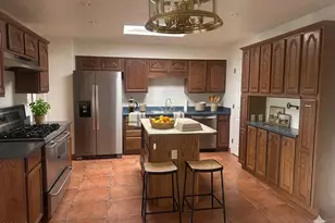 1621 S Marilyn Ann Dr, Tempe, AZ 85281 - Photo 8