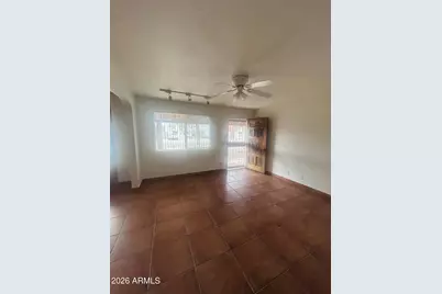 1621 S Marilyn Ann Drive, Tempe, AZ 85281 - Photo 2