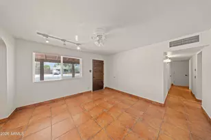 1621 S Marilyn Ann Dr, Tempe, AZ 85281 - Photo 10