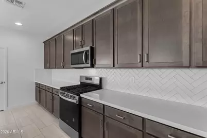 15035 S 178th Drive, Goodyear, AZ 85338 - Photo 8