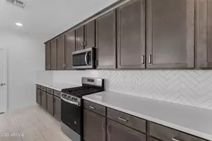 15035 S 178th Dr, Goodyear, AZ 85338 - Photo 8