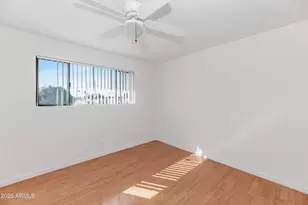 3444 W Corrine Dr, Phoenix, AZ 85029 - Photo 16