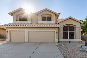7834 W Kerry Ln, Glendale, AZ 85308 - Photo 2