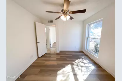 4902 W Windrose Drive, Glendale, AZ 85304 - Photo 12