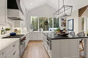 3715 E Sells Dr, Phoenix, AZ 85018 - Photo 18