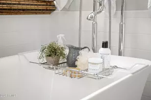 3715 E Sells Dr, Phoenix, AZ 85018 - Photo 34