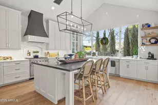 3715 E Sells Dr, Phoenix, AZ 85018 - Photo 16