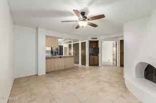 4701 E Winston Dr, Phoenix, AZ 85044 - Photo 16