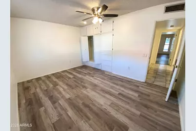 13613 N Buccaneer Way, Sun City, AZ 85351 - Photo 4