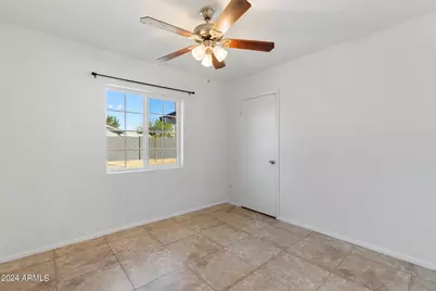 18001 N 43rd Way, Phoenix, AZ 85032 - Photo 16