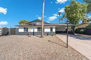 18001 N 43rd Way, Phoenix, AZ 85032 - Photo 1