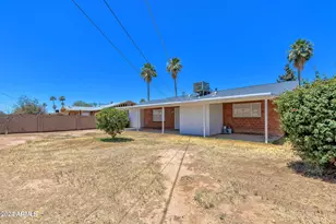3719 W Rovey Ave, Phoenix, AZ 85019 - Photo 8