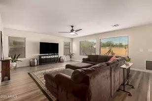 4182 E Bonanza Rd, Gilbert, AZ 85297 - Photo 14