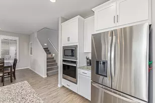 32426 N Daylight Dr, San Tan Valley, AZ 85144 - Photo 12