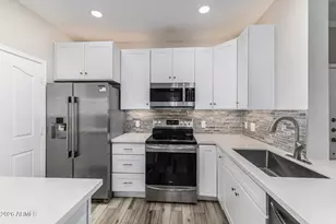 16013 S Desert Foothills Pkwy, Phoenix, AZ 85048 - Photo 2