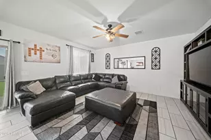 21541 W Hopi St, Buckeye, AZ 85326 - Photo 10