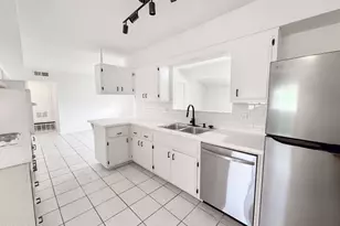 11221 N 103rd Ave, Sun City, AZ 85351 - Photo 10