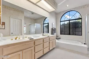 10497 E Cinnabar Ave, Scottsdale, AZ 85258 - Photo 4