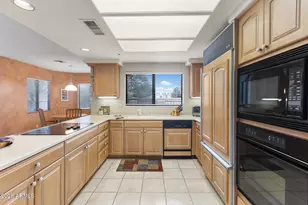 10497 E Cinnabar Ave, Scottsdale, AZ 85258 - Photo 16