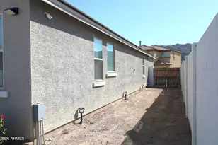 2318 E Harwell Rd, Phoenix, AZ 85042 - Photo 72