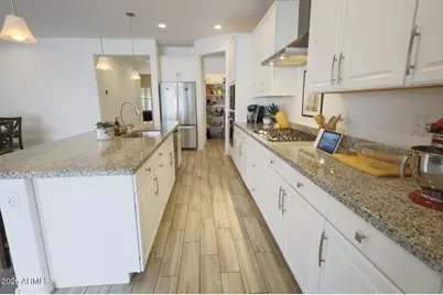 2318 E Harwell Road, Phoenix, AZ 85042 - Photo 32