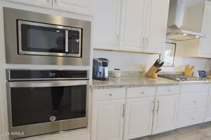 2318 E Harwell Rd, Phoenix, AZ 85042 - Photo 34