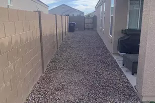 8406 W Millerton Way, Florence, AZ 85132 - Photo 30