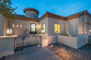 3110 W Glenhaven Dr, Phoenix, AZ 85045 - Photo 2