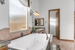 3110 W Glenhaven Dr, Phoenix, AZ 85045 - Photo 20