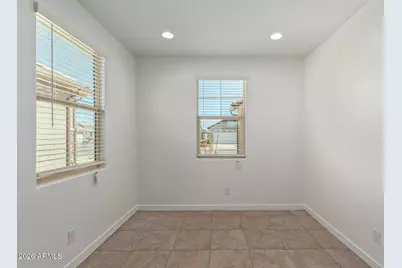 8910 W Palo Verde Drive, Glendale, AZ 85305 - Photo 10