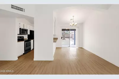 5021 N 86th Avenue, Glendale, AZ 85305 - Photo 10