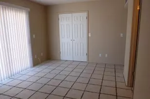 1032 E Michelle Dr, Phoenix, AZ 85022 - Photo 10