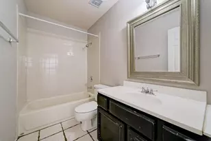 1032 E Michelle Dr, Phoenix, AZ 85022 - Photo 16