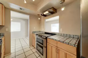 1032 E Michelle Dr, Phoenix, AZ 85022 - Photo 12