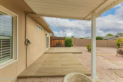 9615 W Willowbrook Drive, Sun City, AZ 85373 - Photo 30