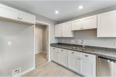 3920 W Tuckey Lane, Phoenix, AZ 85019 - Photo 12