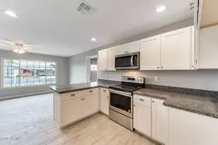 3920 W Tuckey Ln, Phoenix, AZ 85019 - Photo 10