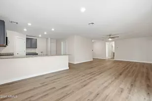 565 W Black Hawk Pl, Casa Grande, AZ 85122 - Photo 8