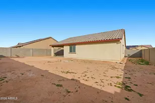 565 W Black Hawk Pl, Casa Grande, AZ 85122 - Photo 38