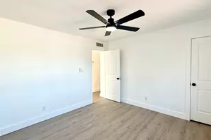 2739 E Tamarisk Ave, Phoenix, AZ 85040 - Photo 8