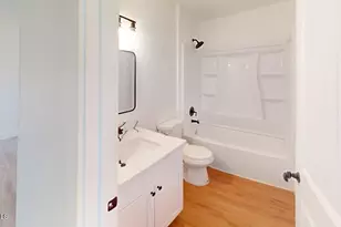 2739 E Tamarisk Ave, Phoenix, AZ 85040 - Photo 10