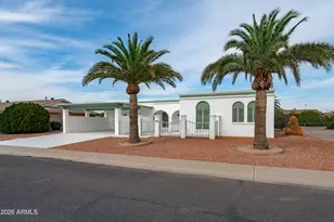 10802 W Cumberland Dr, Sun City, AZ 85351 - Photo 4