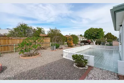 10802 W Cumberland Drive, Sun City, AZ 85351 - Photo 36