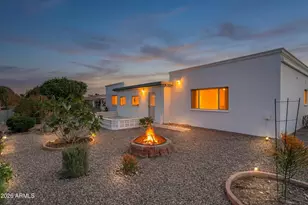 10802 W Cumberland Dr, Sun City, AZ 85351 - Photo 2