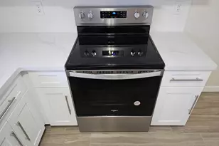 8949 W Cinnabar Ave, Peoria, AZ 85345 - Photo 12