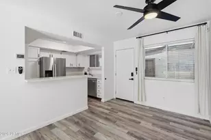 3411 N 12th Pl, Phoenix, AZ 85014 - Photo 10