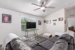 9431 E Coralbell Ave, Mesa, AZ 85208 - Photo 4