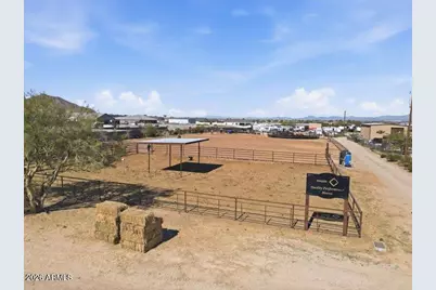 2690 W Gail Road, San Tan Valley, AZ 85144 - Photo 4