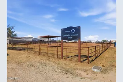 2690 W Gail Road, San Tan Valley, AZ 85144 - Photo 1